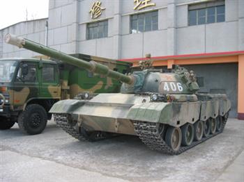 信然高壓空壓機(jī)服務(wù)于某坦克旅